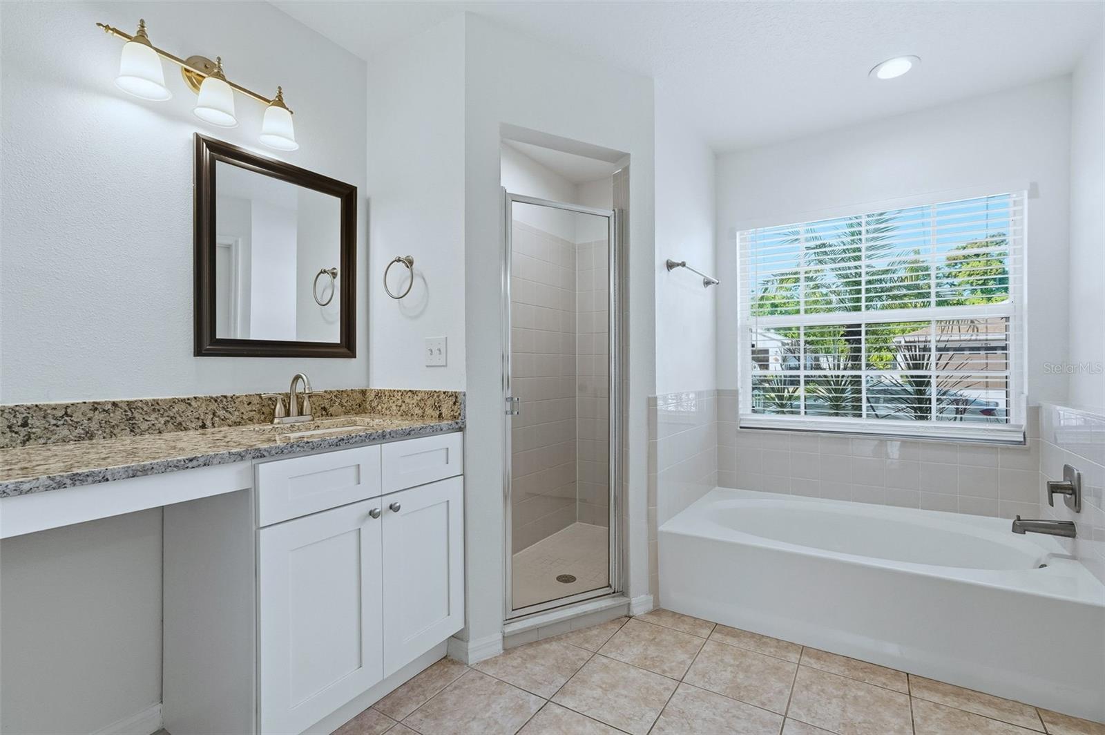 BRIARWOOD - Residential