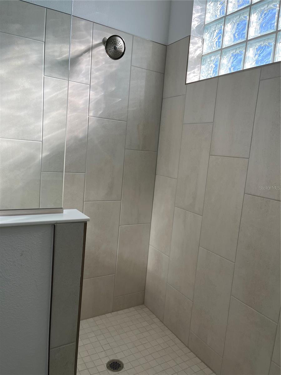 CALESA TOWNSHIP - Residential Lease