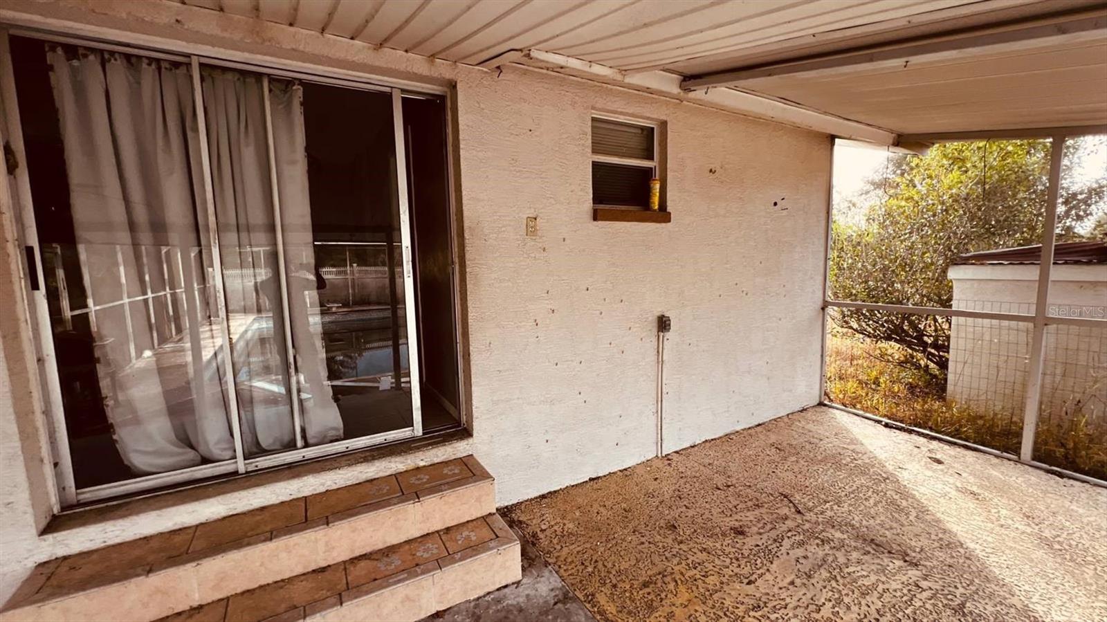 RAINBOW LAKES ESTATE - Residential