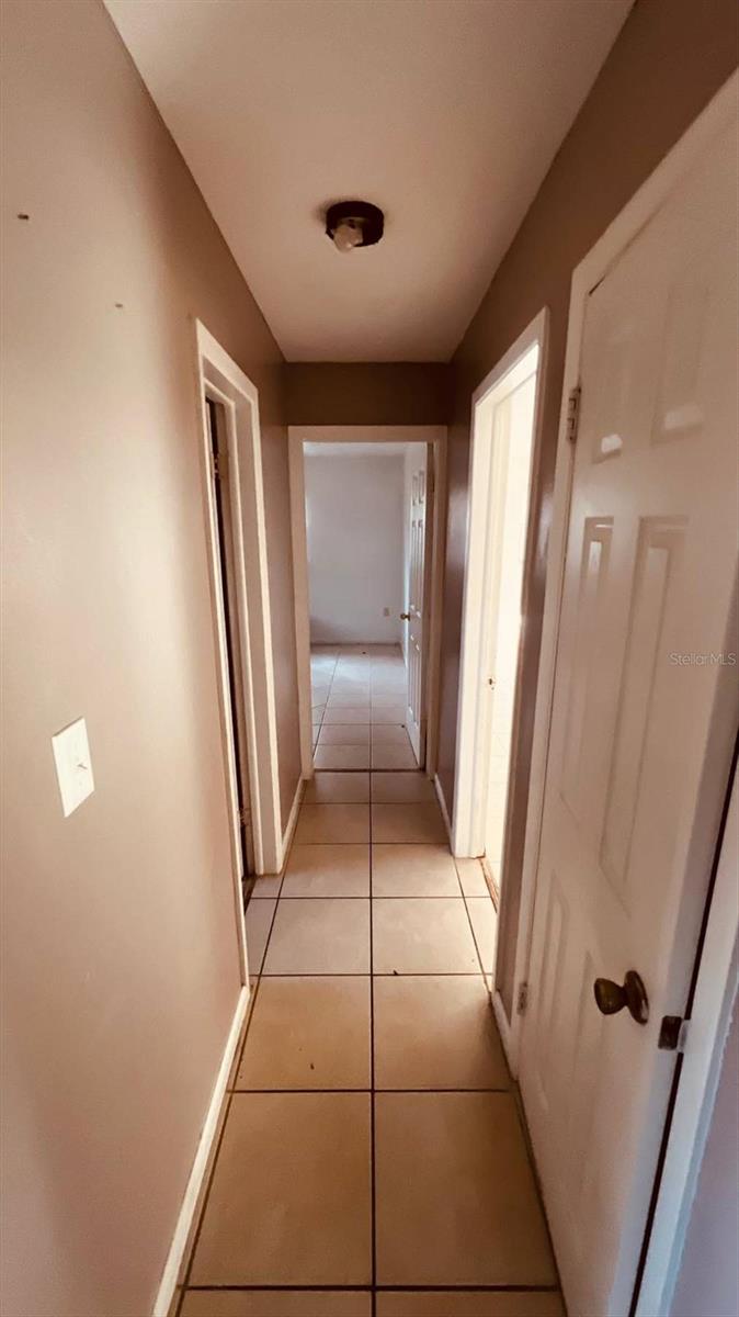 RAINBOW LAKES ESTATE - Residential