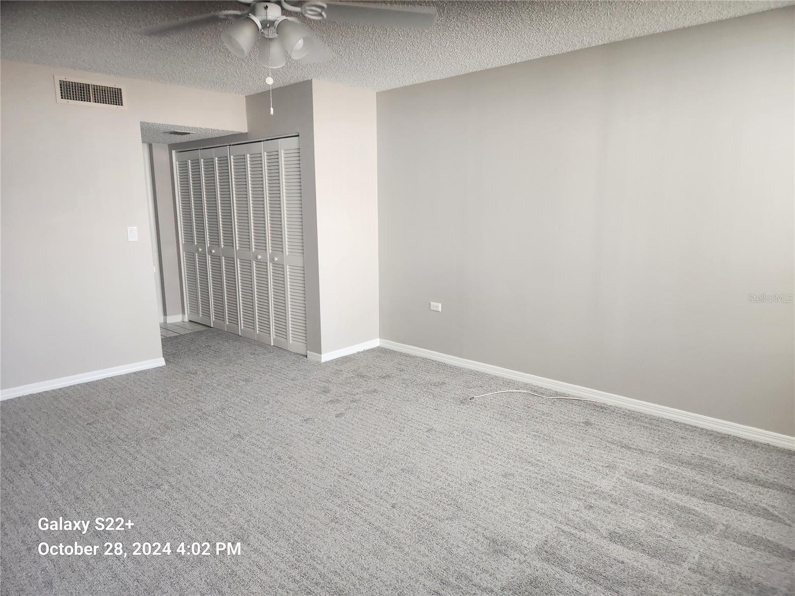 TREASURE ISLAND TENNIS & YACHT CLUB - Residential Lease