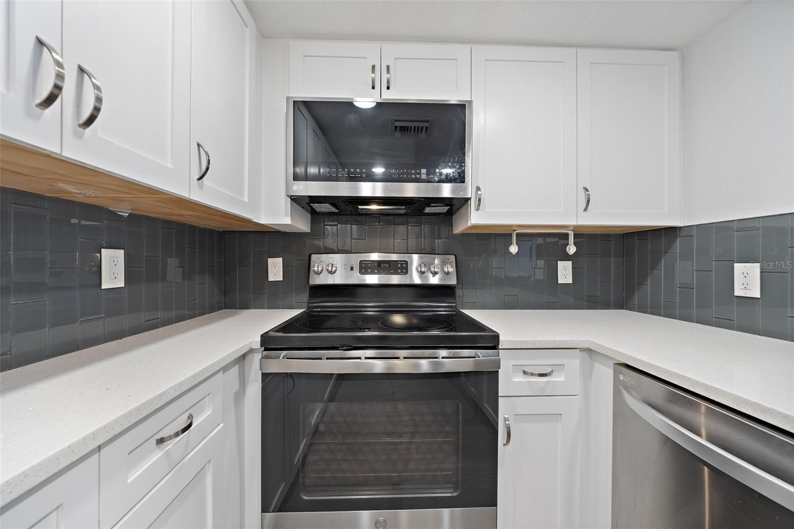 THE PINNACLE APTS A CONDO - Residential