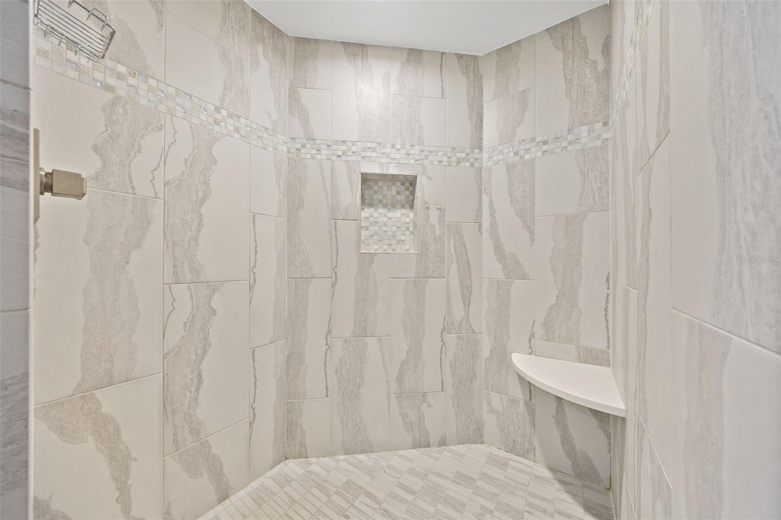 THE PINNACLE APTS A CONDO - Residential