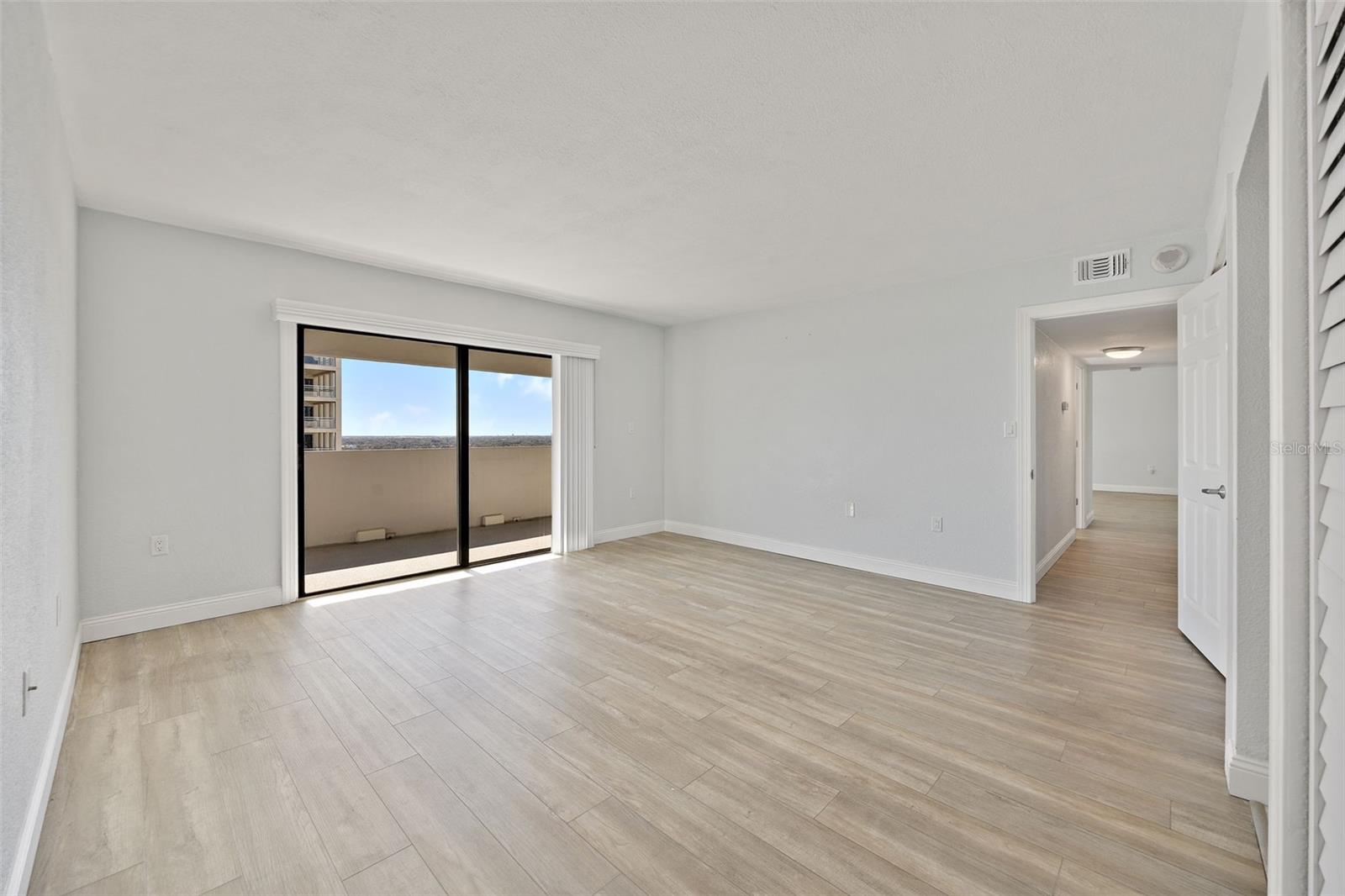 THE PINNACLE APTS A CONDO - Residential