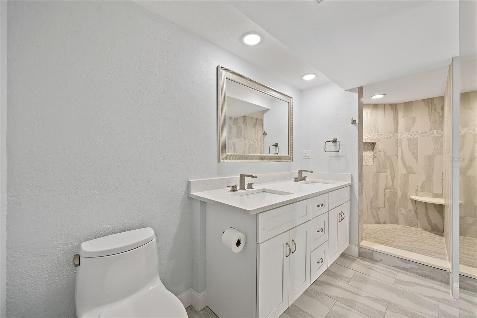 THE PINNACLE APTS A CONDO - Residential