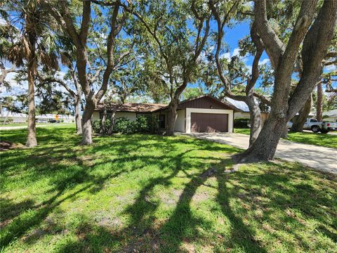 Photo of 5629 Boulder Boulevard, Sarasota, FL 34233 (MLS # A4657089)