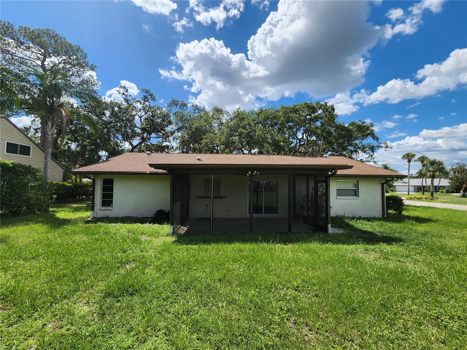 CENTER GATE WOODS - Residential