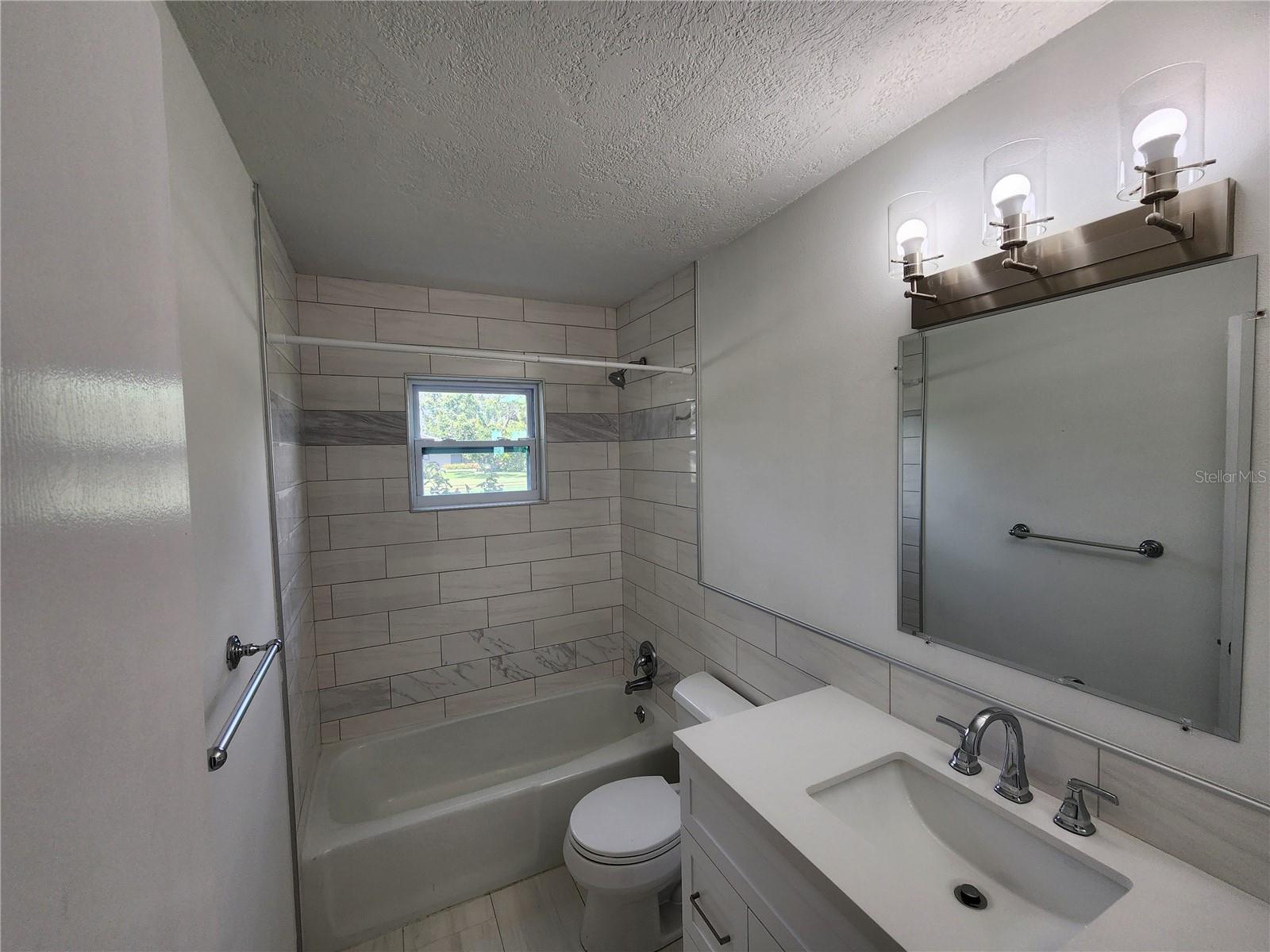 CENTER GATE WOODS - Residential