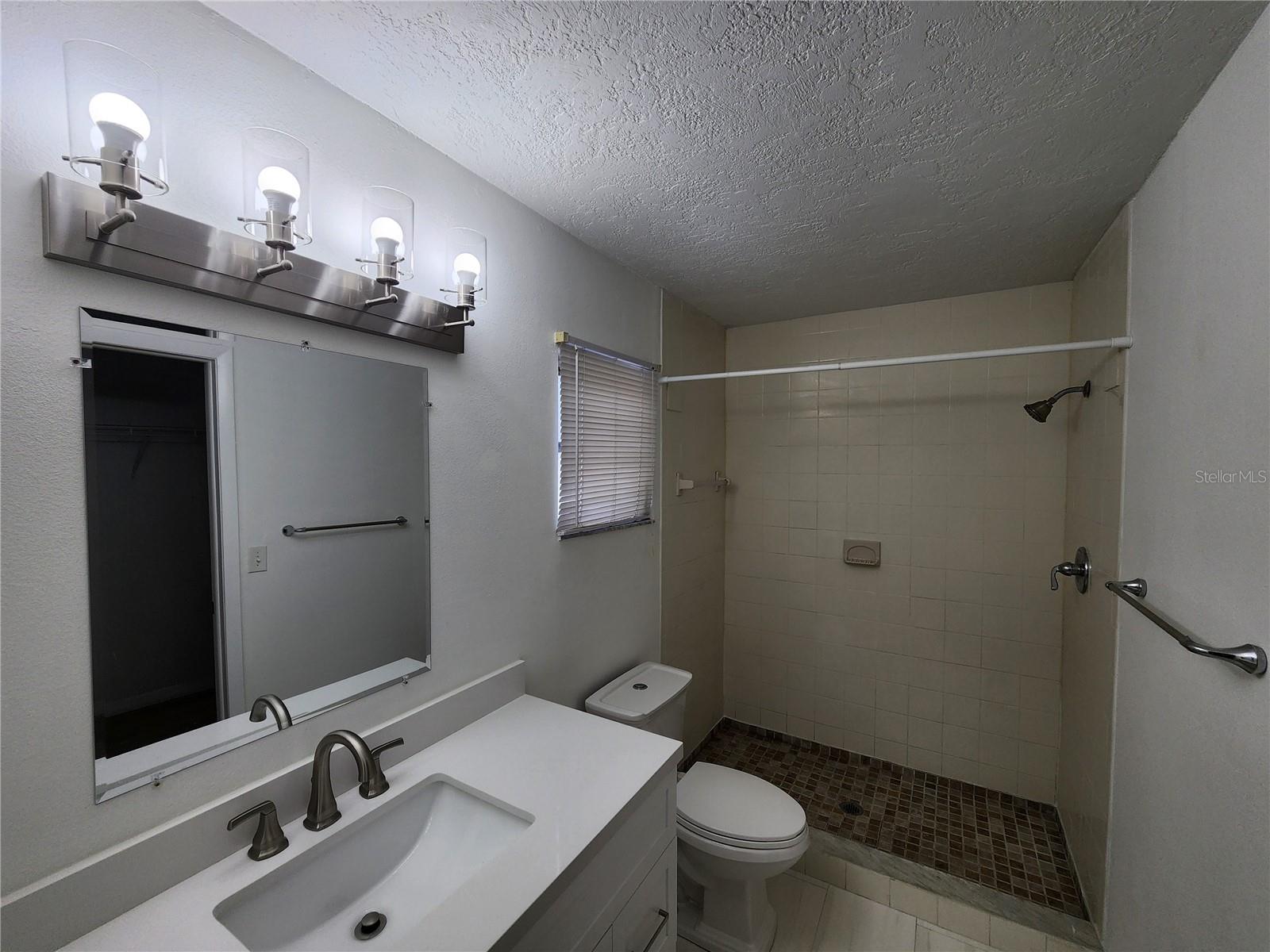 CENTER GATE WOODS - Residential