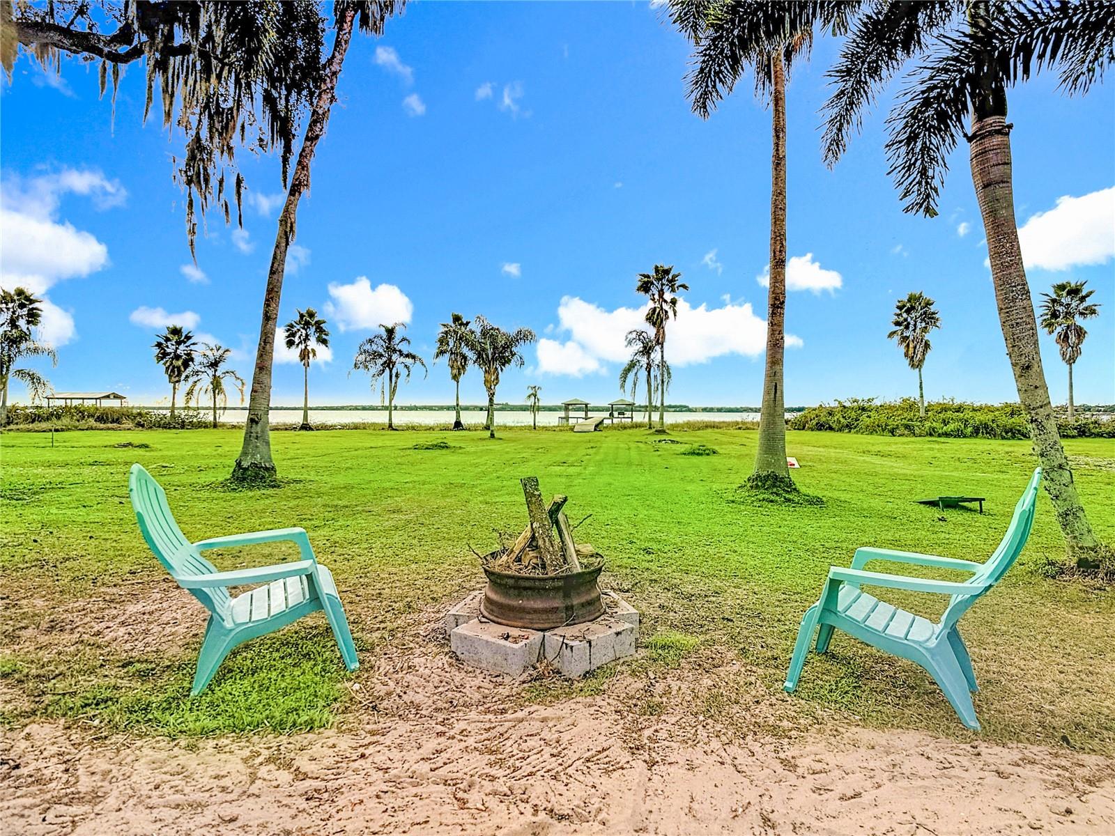 HALL ESTATE - Residential