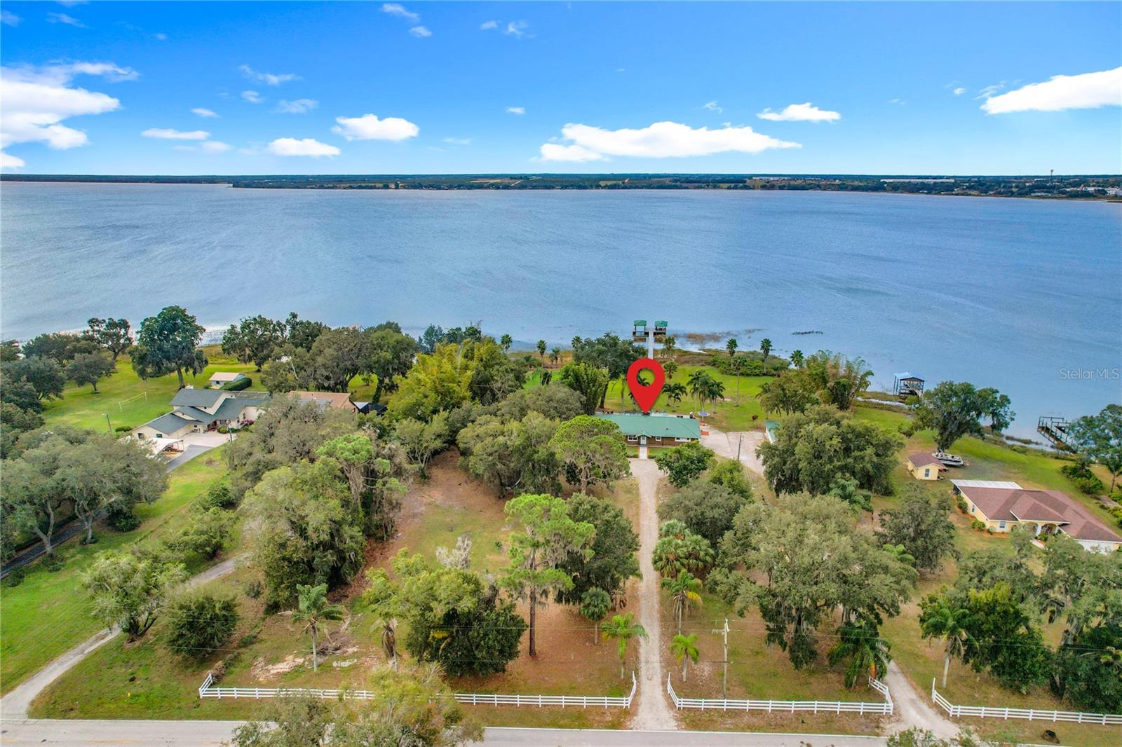 HALL ESTATE - Residential