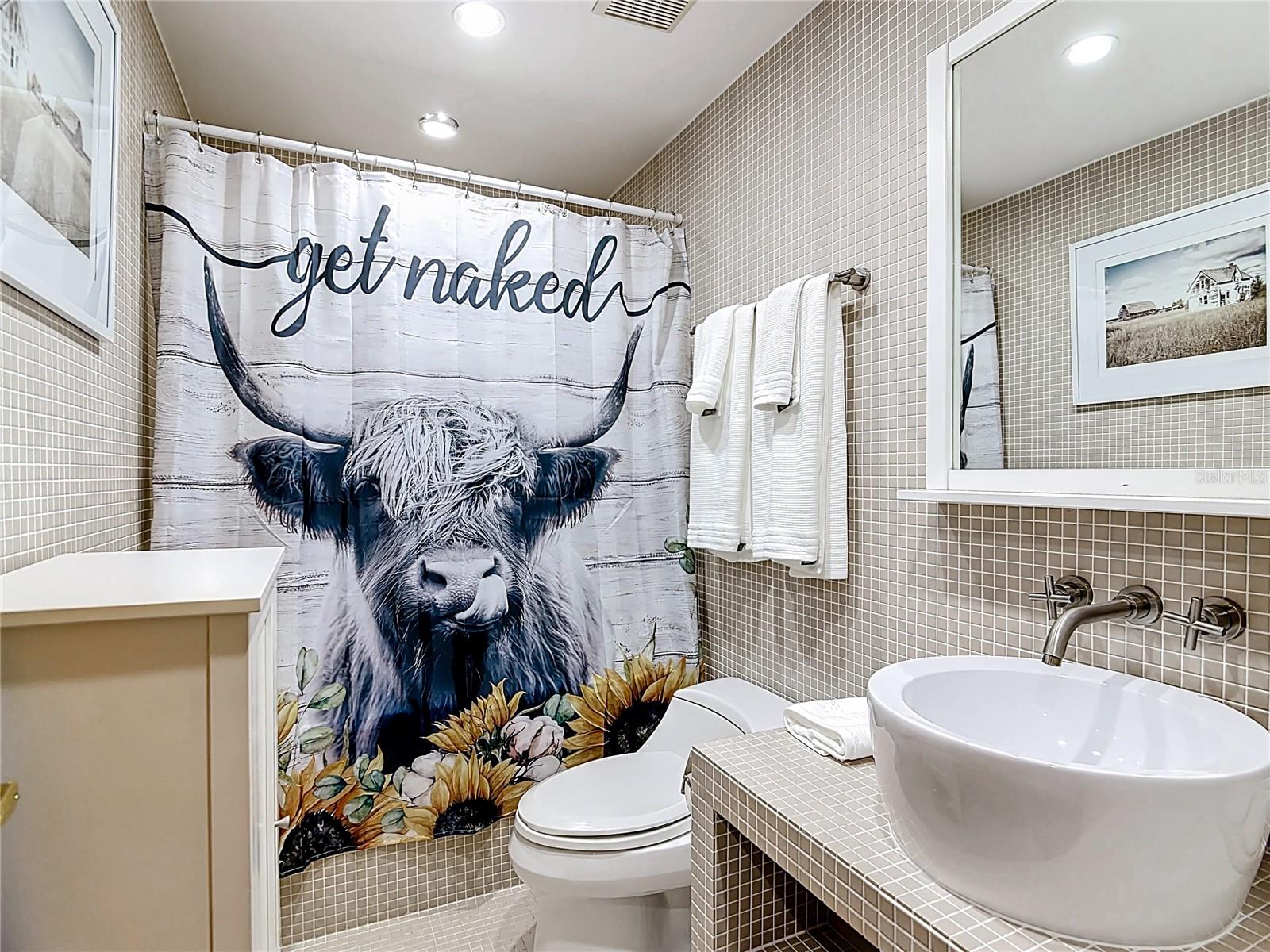 HALL ESTATE - Residential