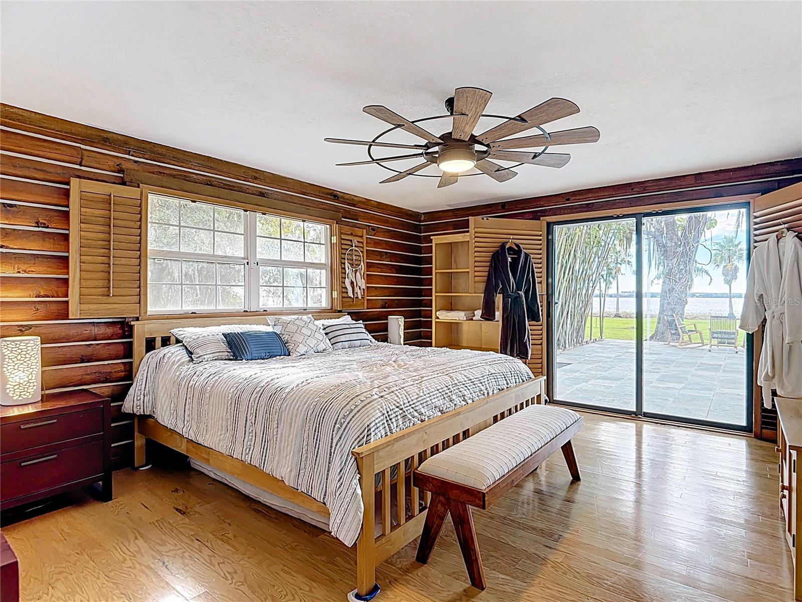 HALL ESTATE - Residential