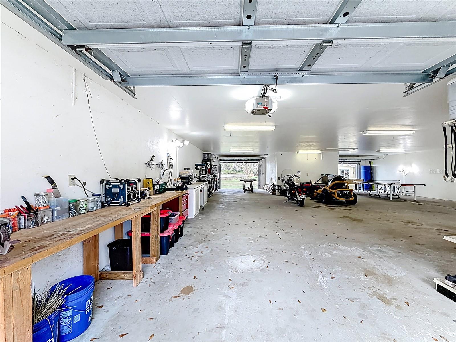 HALL ESTATE - Residential