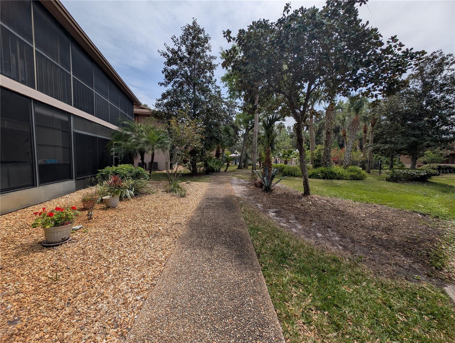 EDGEWATER CONDO APTS - Residential