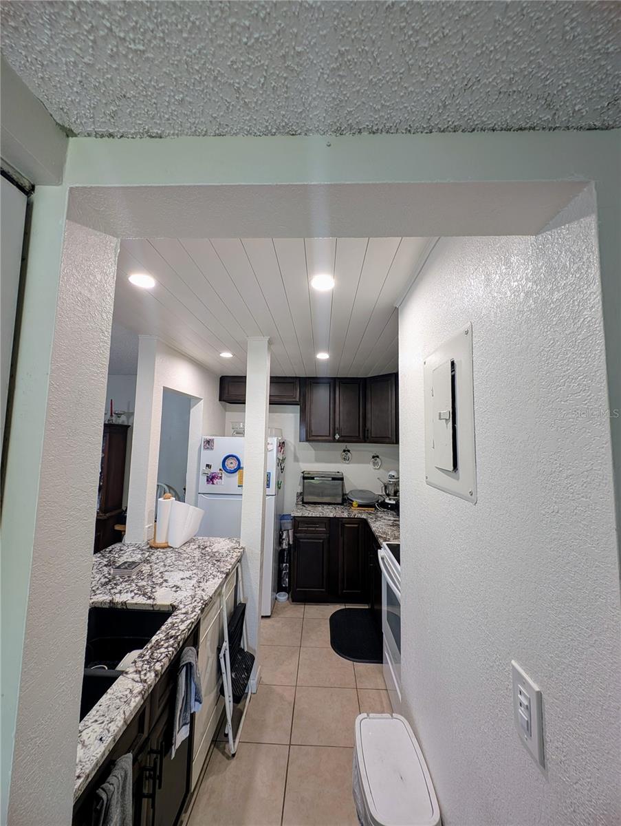 EDGEWATER CONDO APTS - Residential