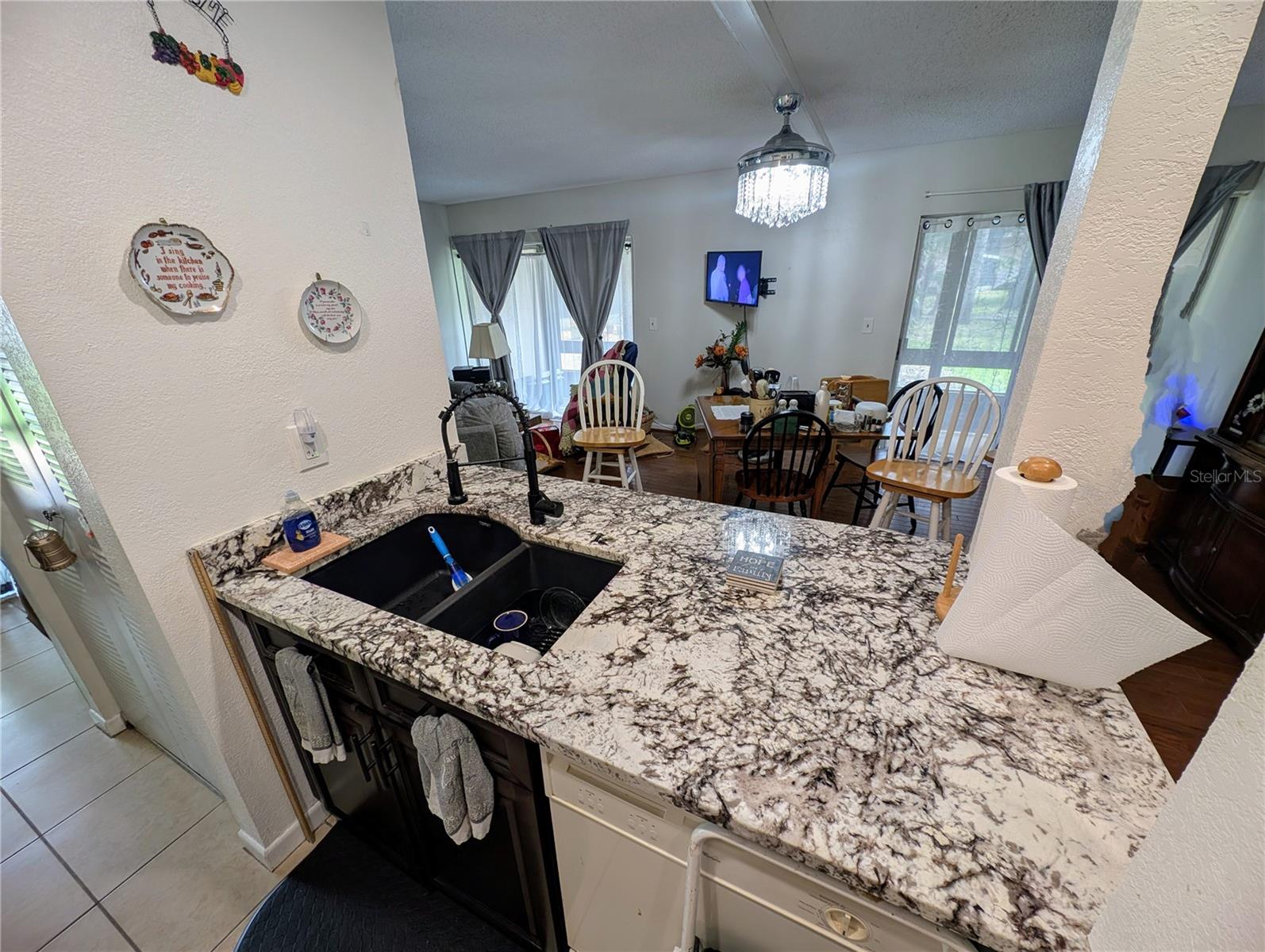 EDGEWATER CONDO APTS - Residential