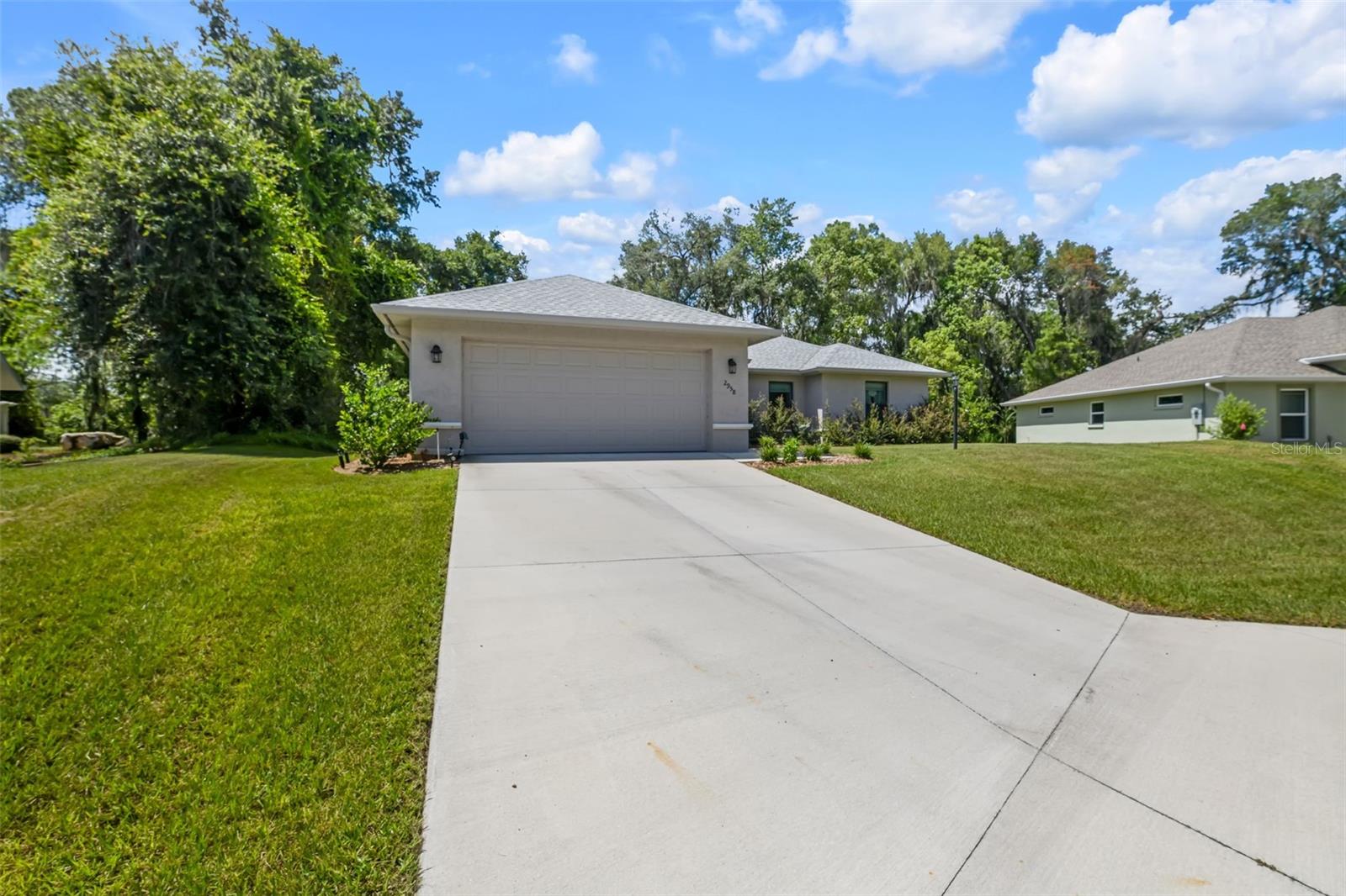 CANTERBURY LAKE ESTATES - Residential Lease