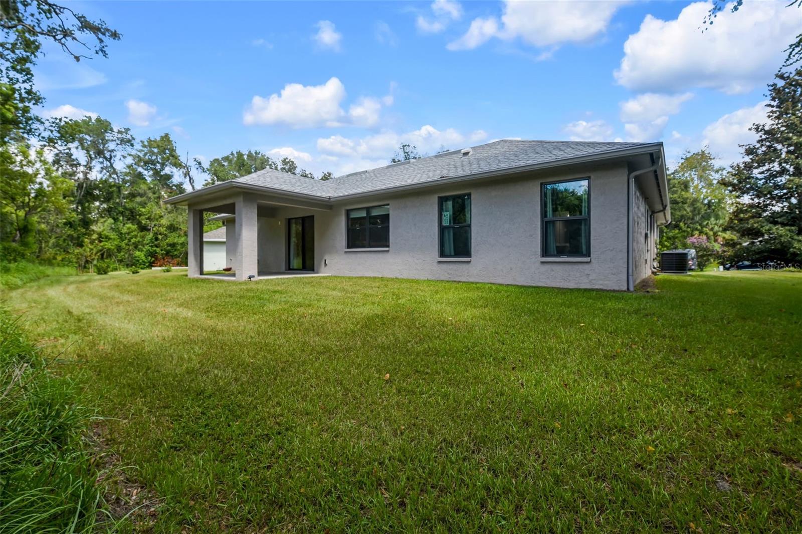 CANTERBURY LAKE ESTATES - Residential Lease