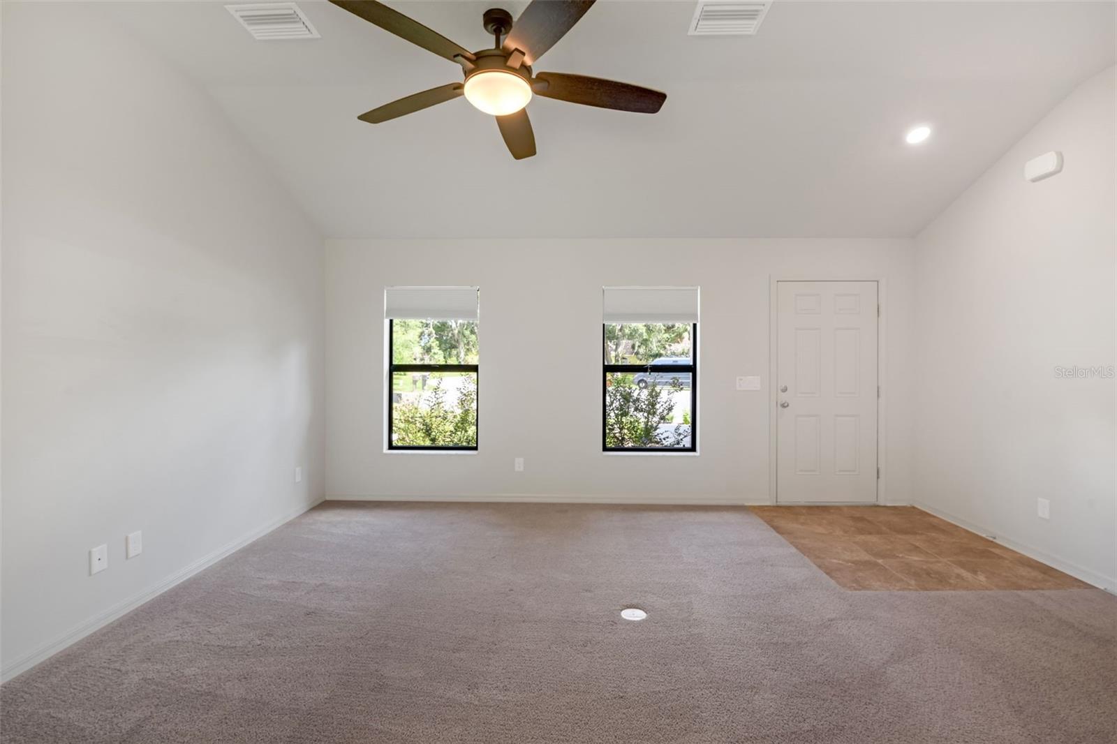 CANTERBURY LAKE ESTATES - Residential Lease