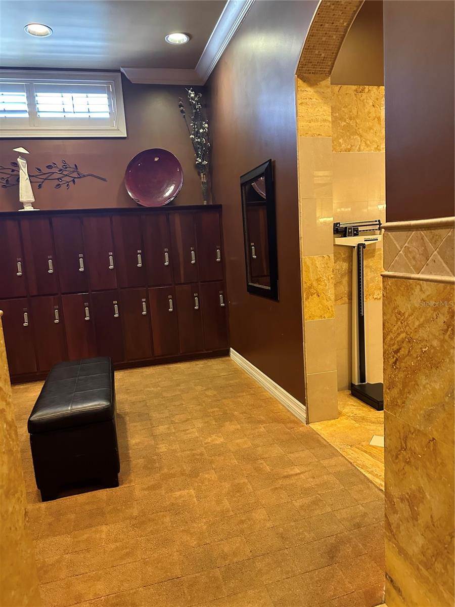 CANTERBURY LAKE ESTATES - Residential Lease