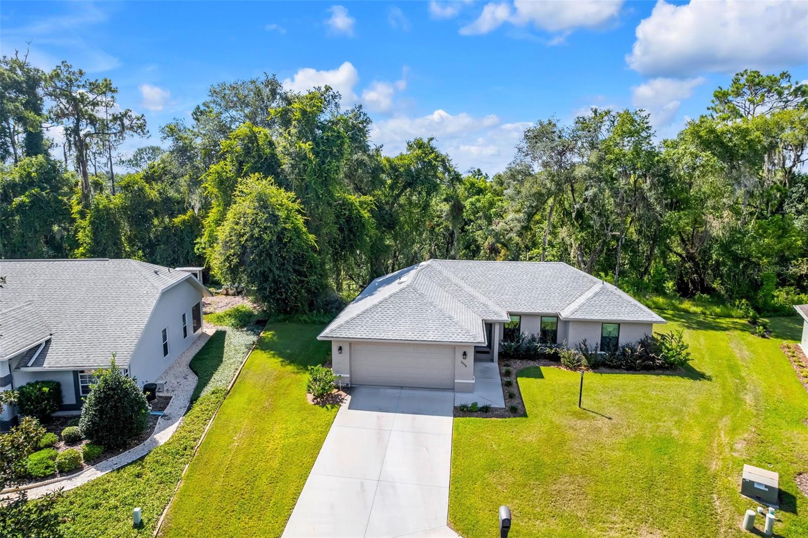 CANTERBURY LAKE ESTATES - Residential Lease