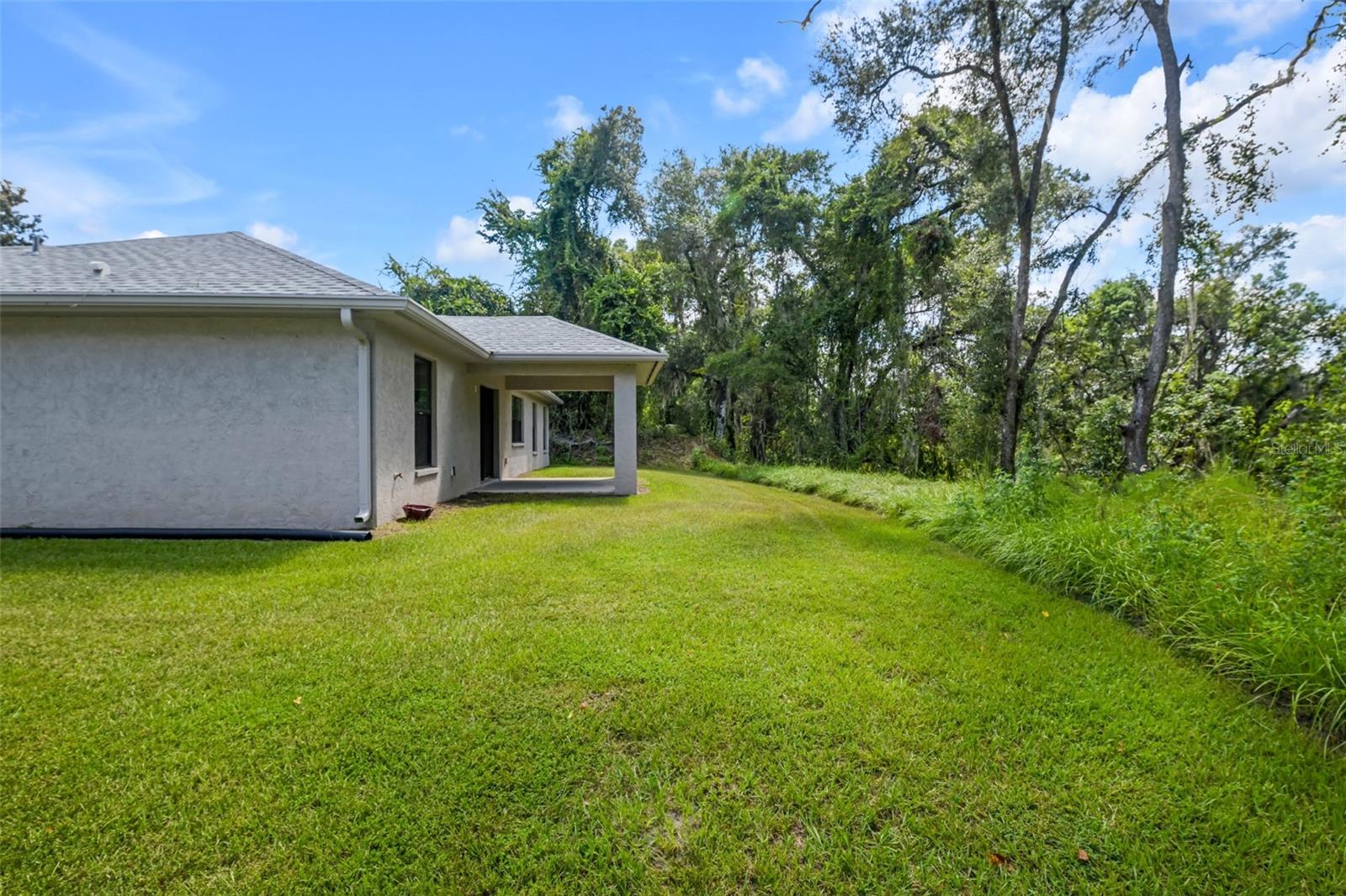 CANTERBURY LAKE ESTATES - Residential Lease