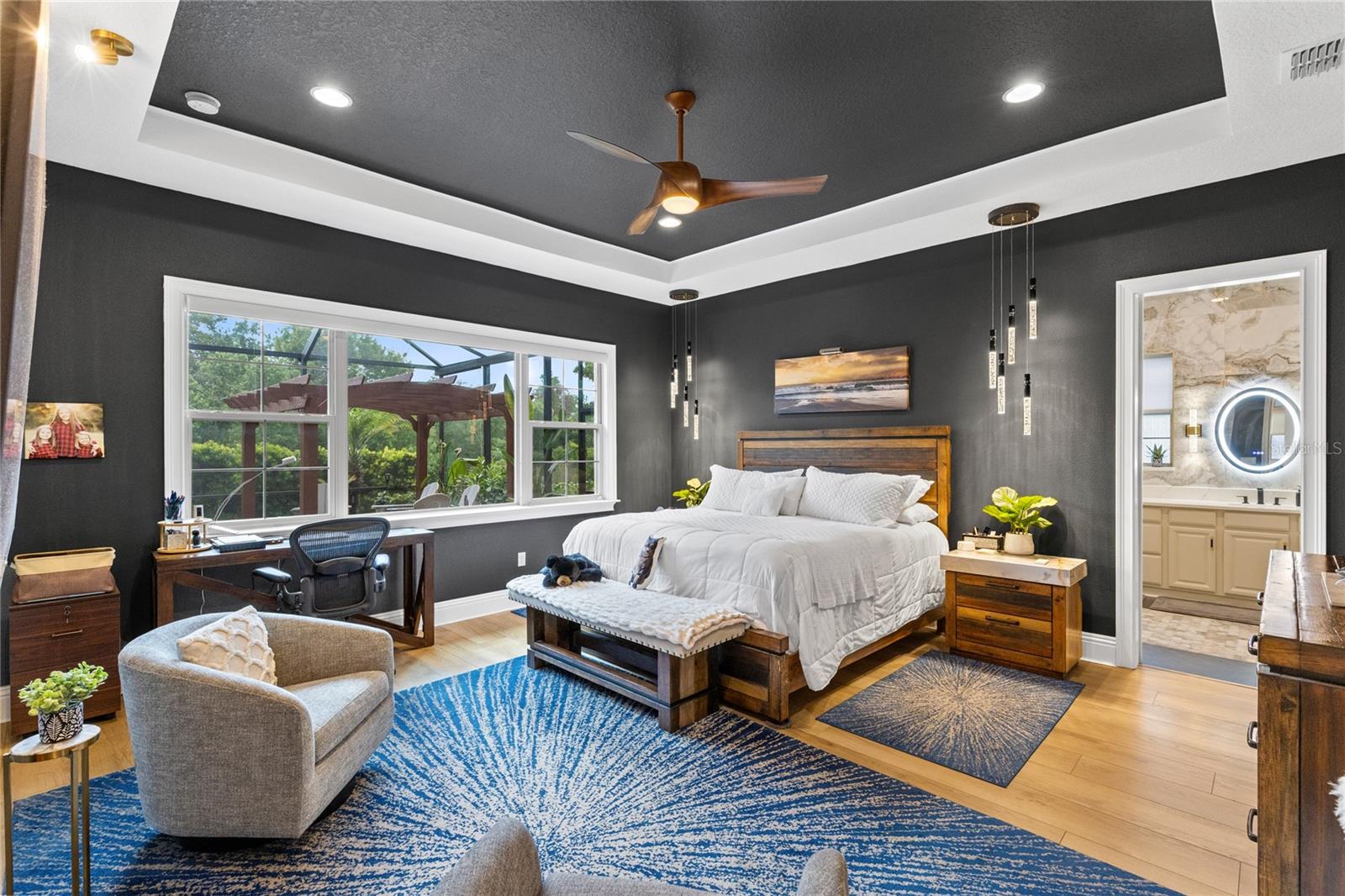 EAGLE CREEK - Residential
