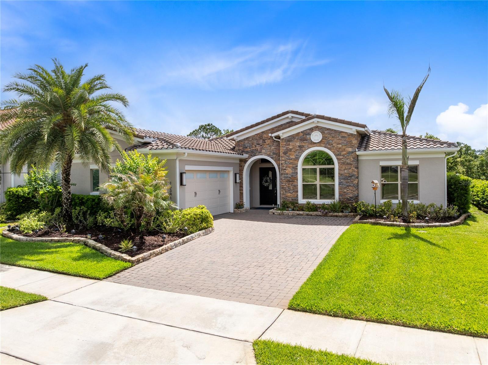 EAGLE CREEK - Residential
