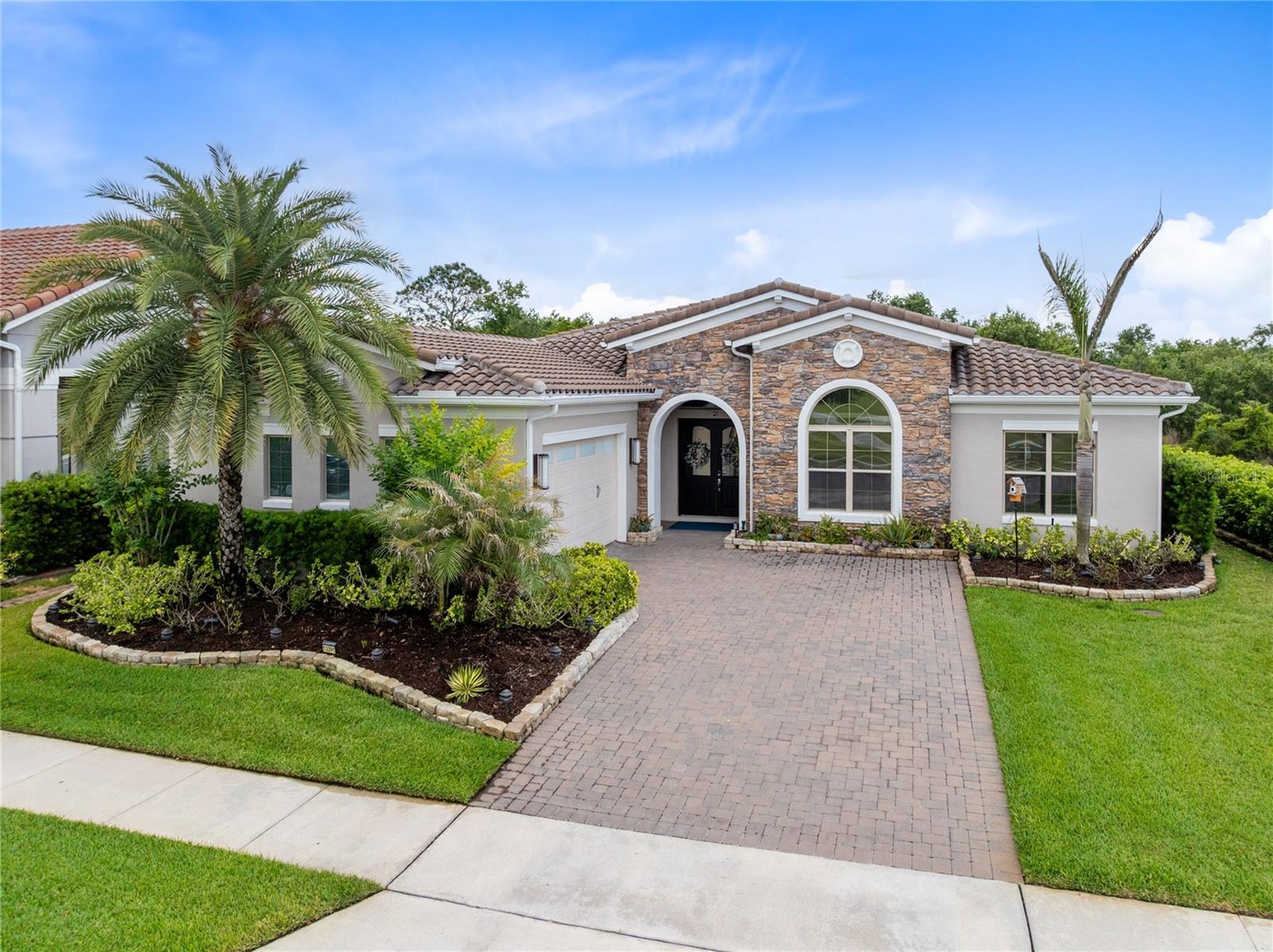 EAGLE CREEK - Residential