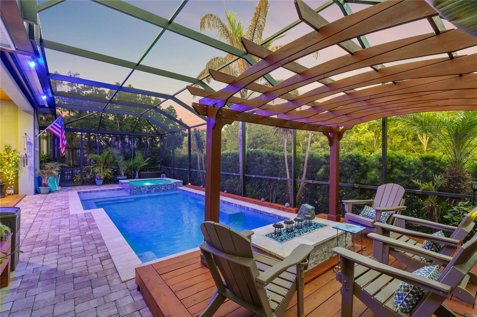EAGLE CREEK - Residential