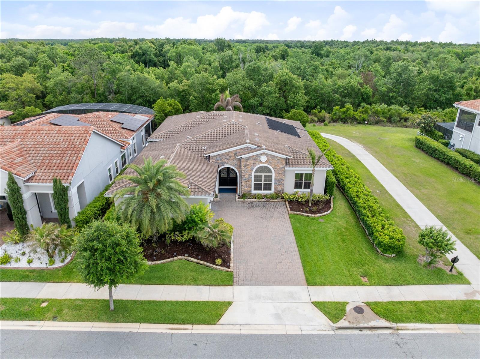 EAGLE CREEK - Residential