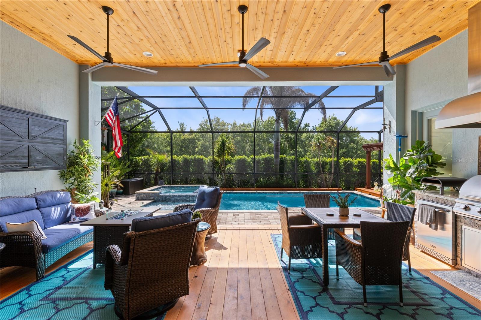 EAGLE CREEK - Residential