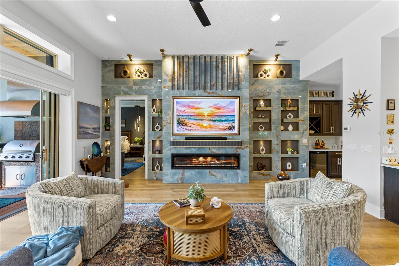EAGLE CREEK - Residential