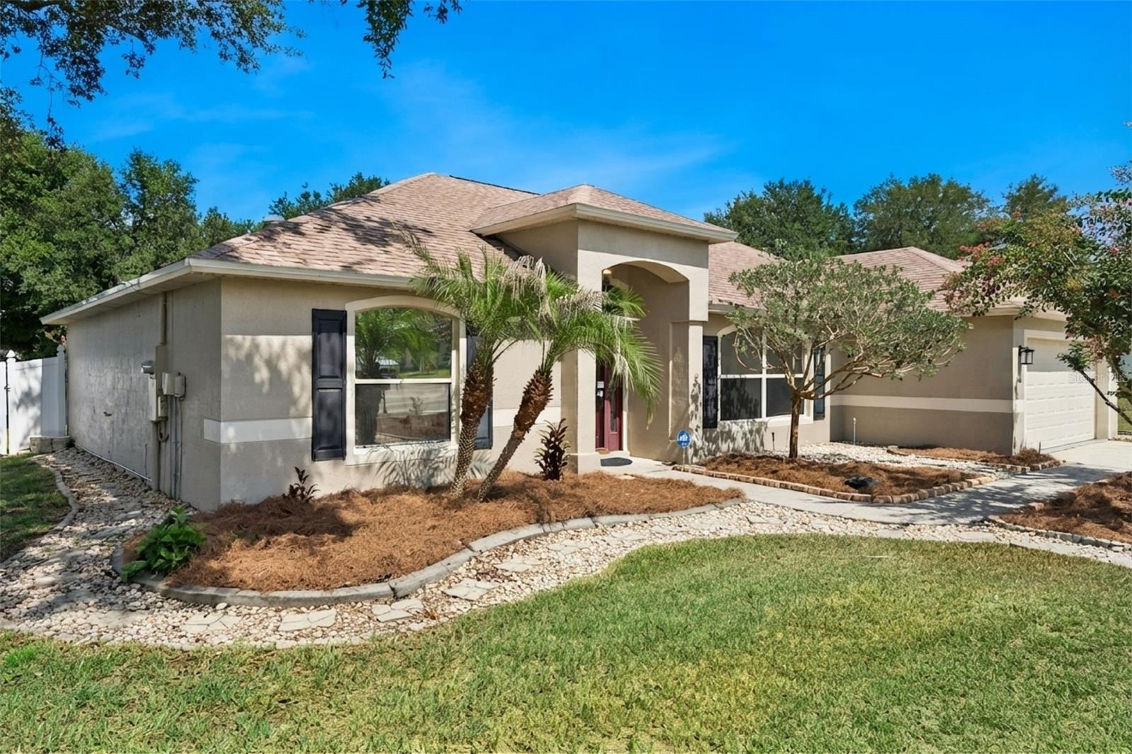 1115 LAKEVIEW OAKS DRIVE