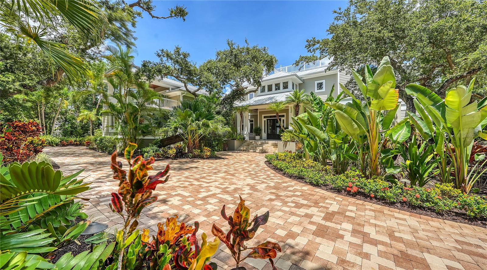 HIDDEN HARBOR - Residential