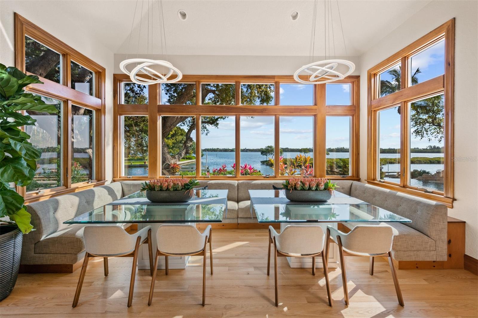 HIDDEN HARBOR - Residential