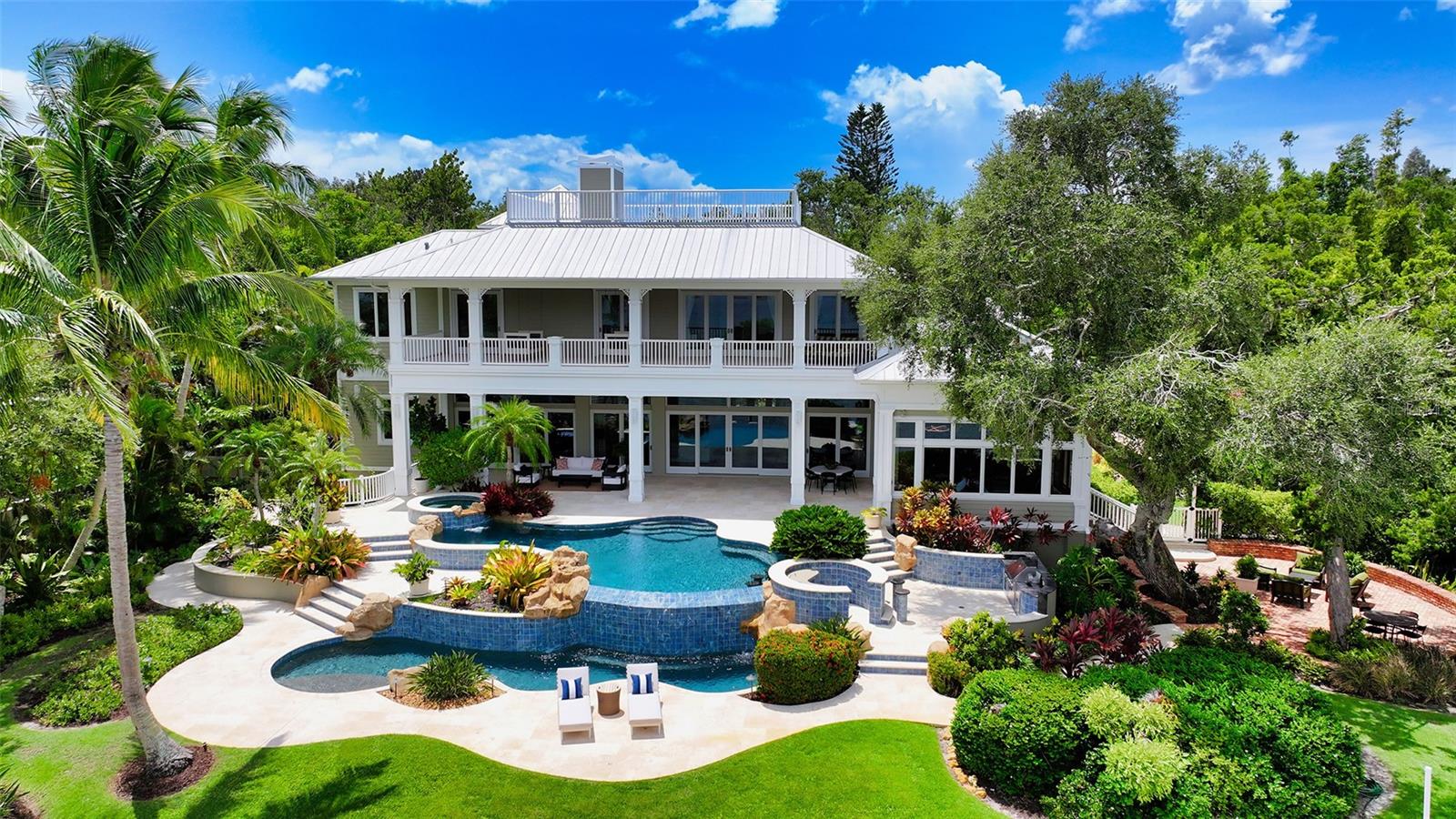 HIDDEN HARBOR - Residential