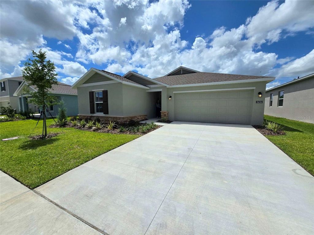 Photo of 3636 Rolling Ridge Bend, Davenport, FL 33837 (MLS # O6404350)