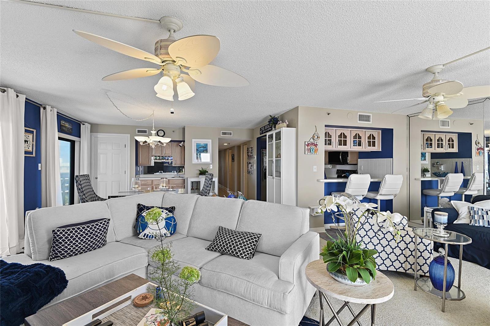 SEASCAPE TOWERS CONDO PH 01 - Residential