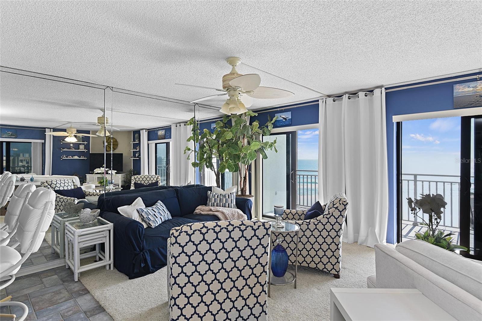 SEASCAPE TOWERS CONDO PH 01 - Residential