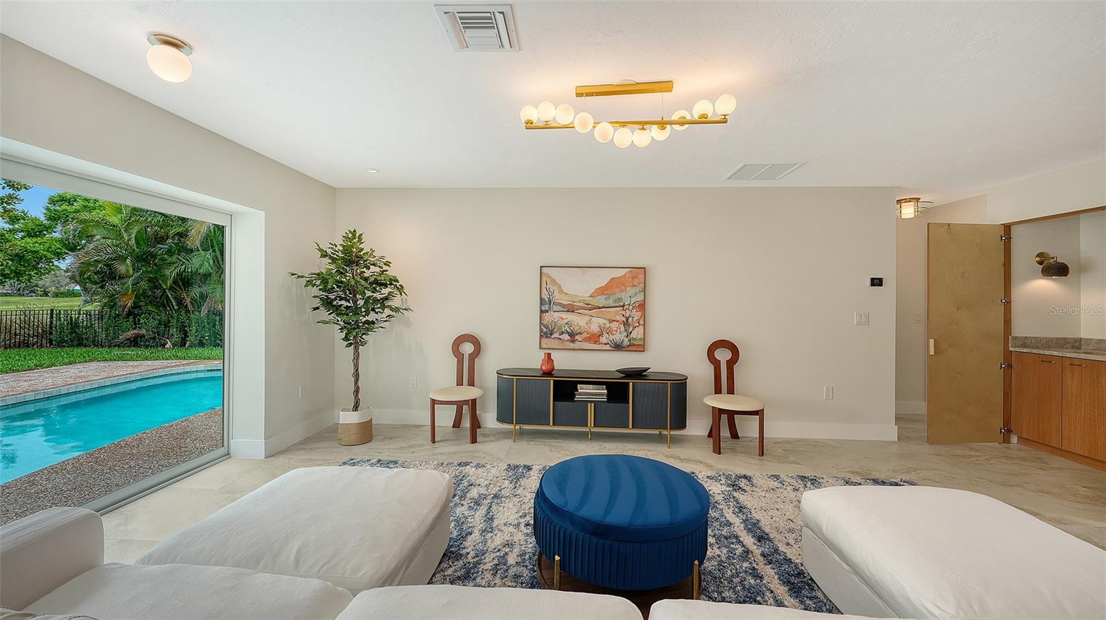 FOREST LAKES CNTRY CLUB ESTATES UN - Residential