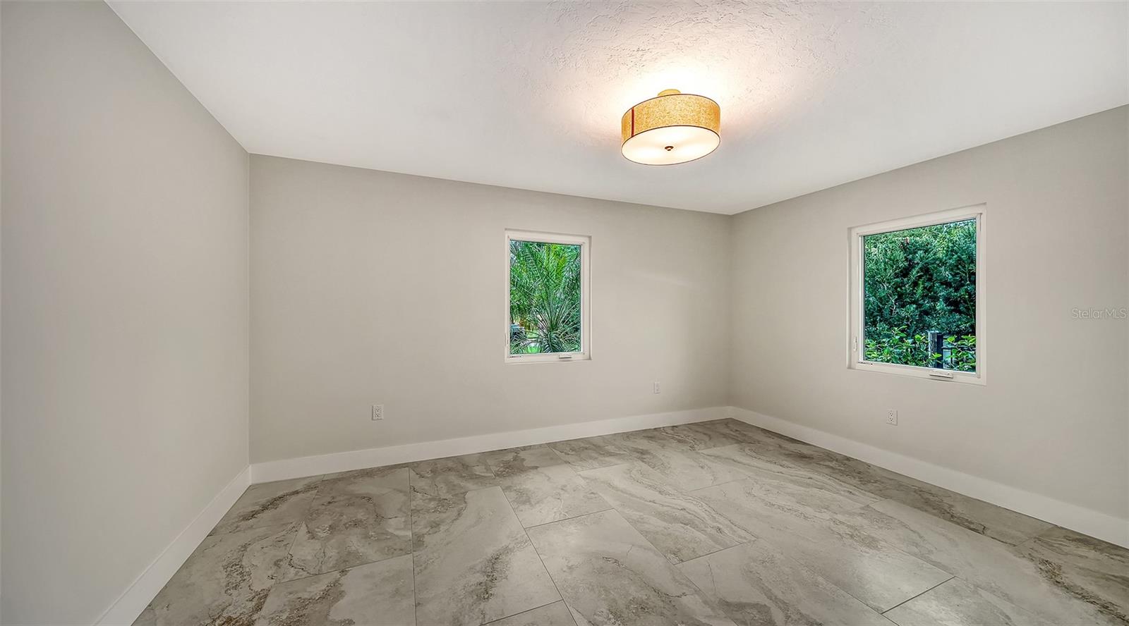 FOREST LAKES CNTRY CLUB ESTATES UN - Residential