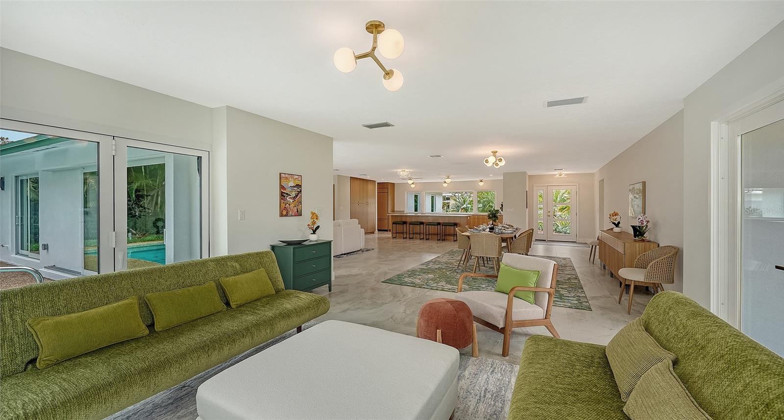 FOREST LAKES CNTRY CLUB ESTATES UN - Residential