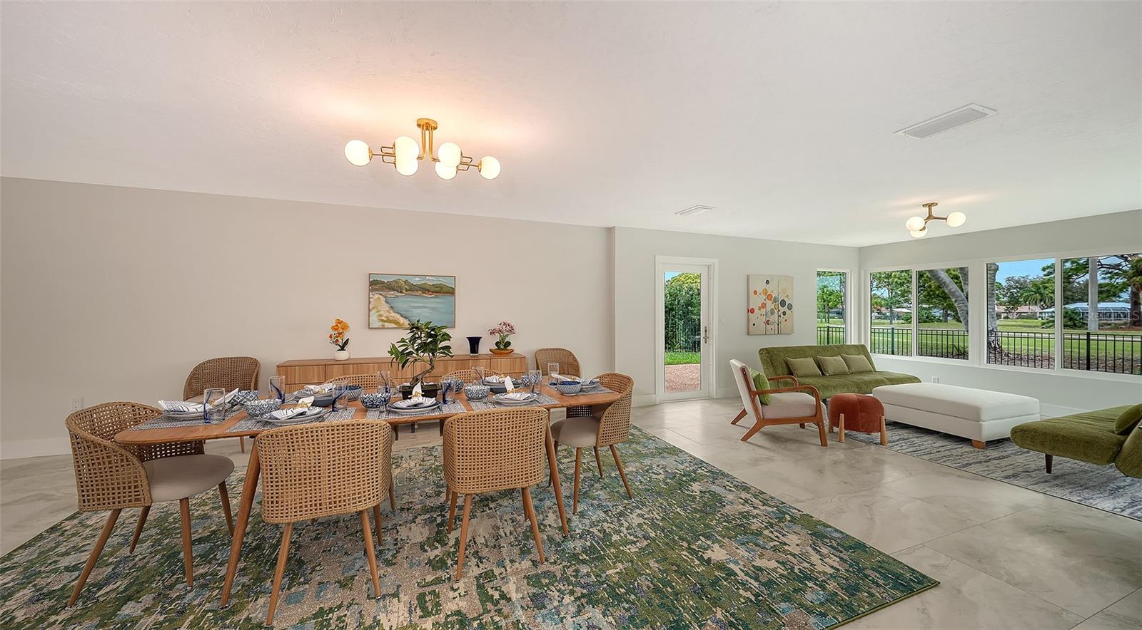 FOREST LAKES CNTRY CLUB ESTATES UN - Residential