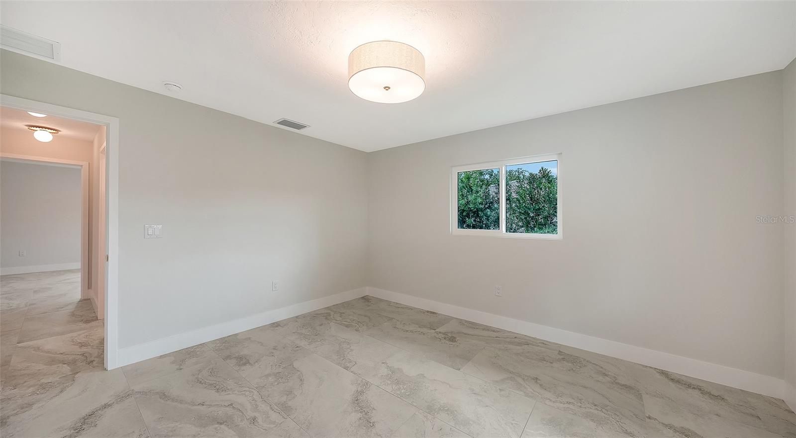 FOREST LAKES CNTRY CLUB ESTATES UN - Residential