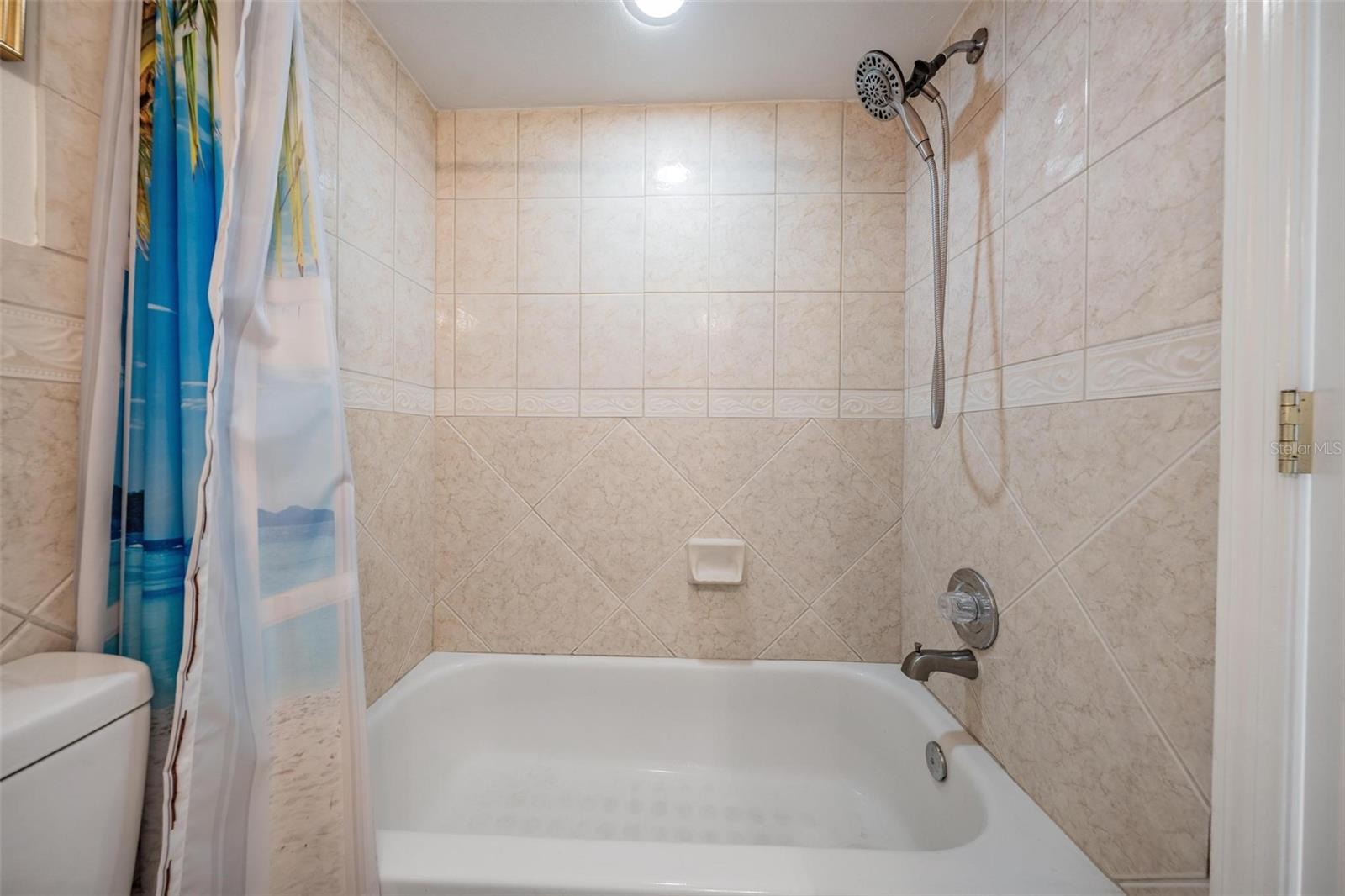 COVE CAY VILLAGE IV - Residential