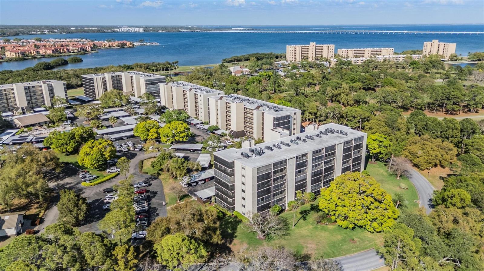 COVE CAY VILLAGE IV - Residential