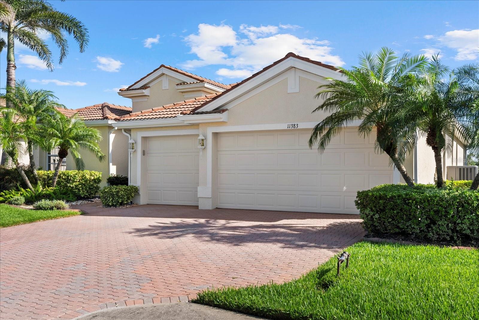 STONEYBROOK AT VENICE - Residential