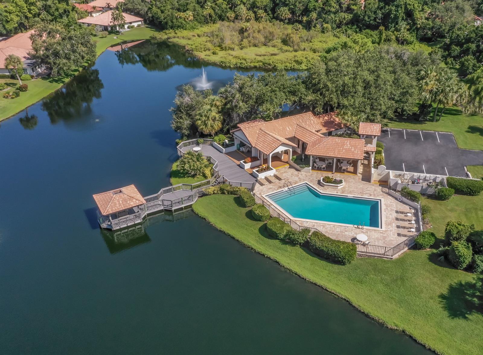 LAUREL HOLLOW - Residential